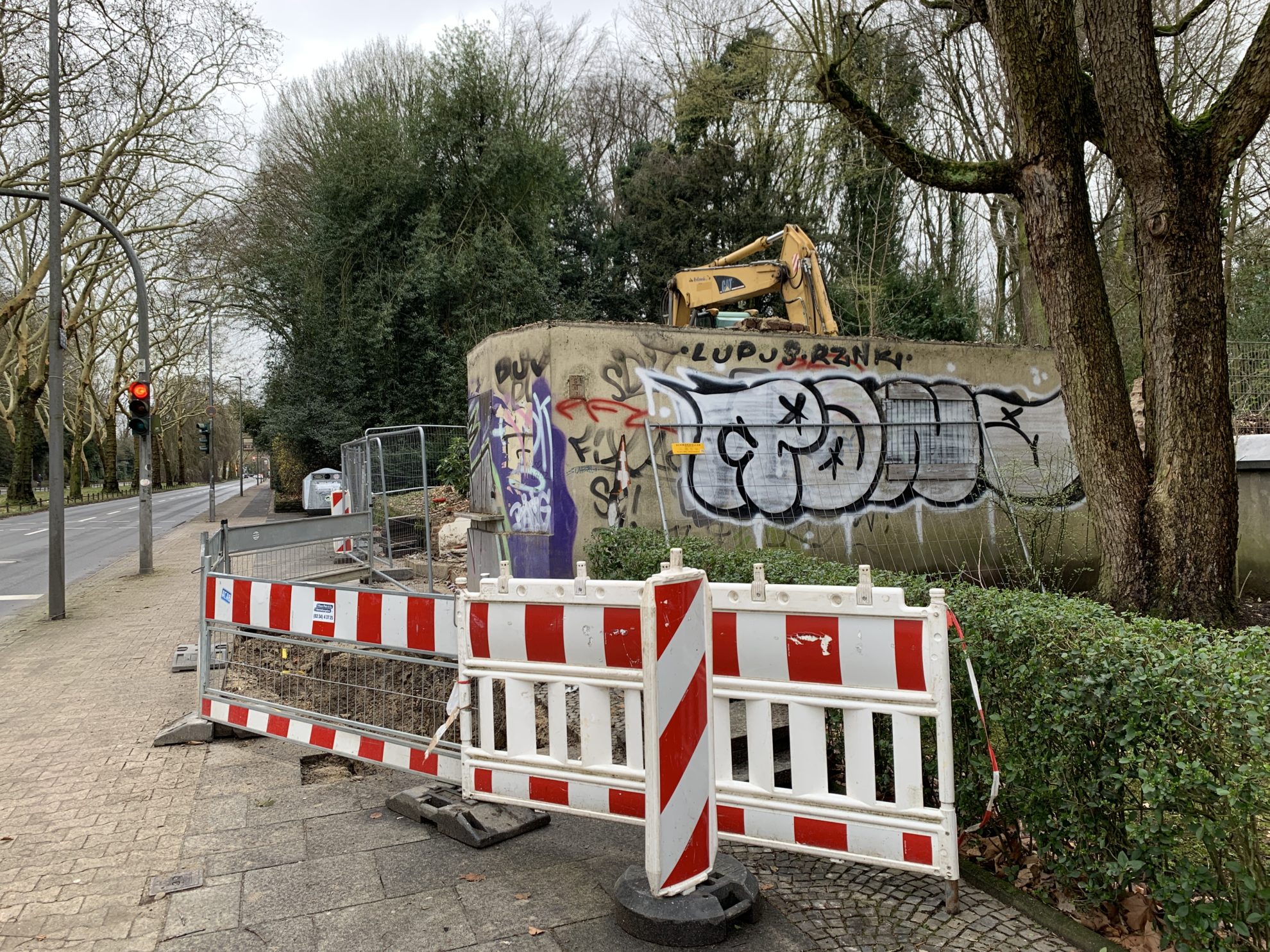 Parkwärterhäuschen im Bochum-Ehrenfeld #boEhrenfeld (Ansicht aus dem Norden von der Königsallee aus)