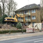 Parkwärterhäuschen im Bochum-Ehrenfeld #boEhrenfeld (nahe Ansicht aus Südost, Mittelinsel der Königsallee)
