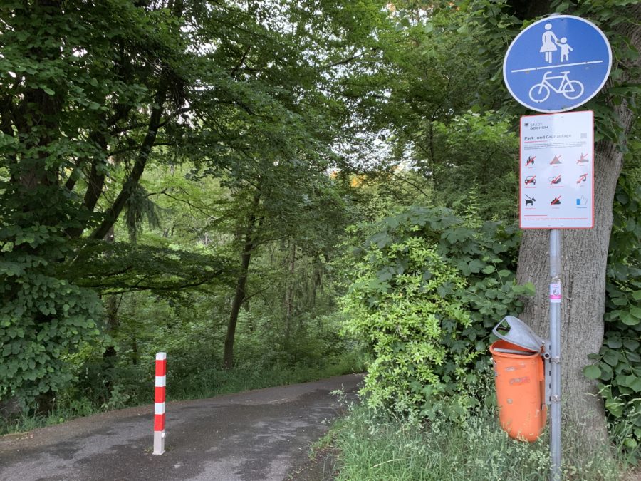 Absperrung zum Wiesental (in der Stensstraße, Nähe Cranachstraße) - jetzt mit Pfosten zur Absperrung