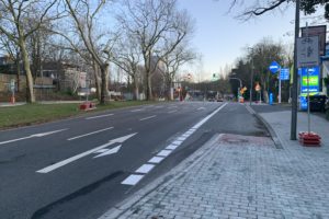Königsallee Richtung Stiepel (an der Kreuzung Wasserstraße)