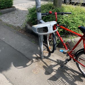 Mülleimer an der Ehrenfeldstraße fehlt (oder ein "vorher"-Bild der #MängelmelderSafariBO)