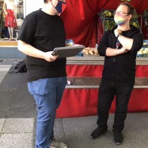 Sammlung von Unterschriften für die Volksinitiative Artenvielfalt NRW durch die SPD Bochum-Ehrenfeld