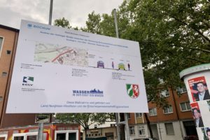 Baustellenschild zum Ausbau der Hattinger Straße zwischen der Kreuzung Schauspielhaus und Hüttenstraße