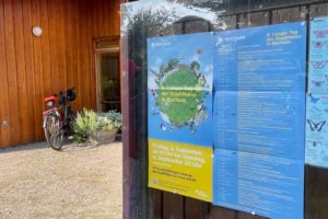 8. Langer Tag der Stadtnatur Bochum: Plakat dazu im KGV Kraut und Rüben in Hordel