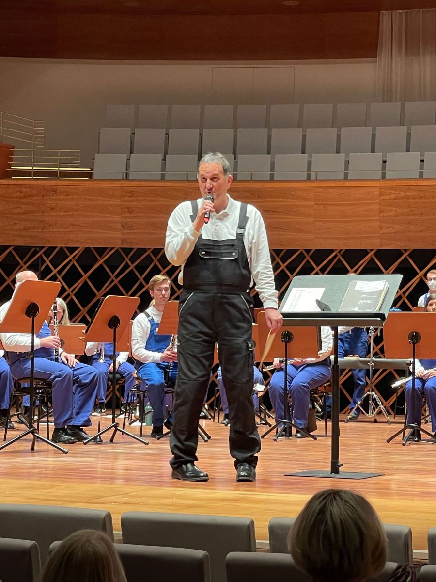 Uwe Kaysler, musikalischer Leiter des Blaswerks der Musikschule Bochum