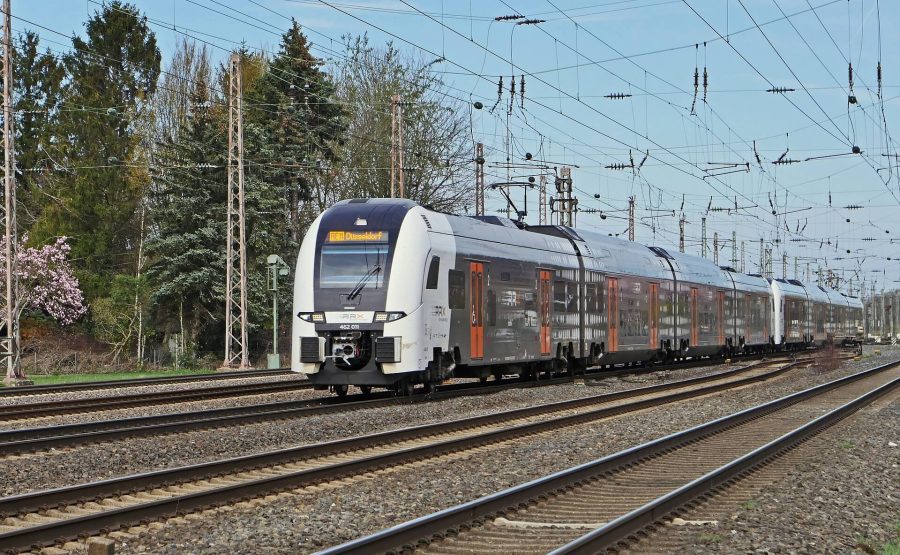 RRX (RE11 nach Düsseldorf)
