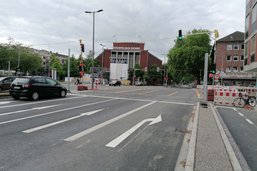 Wieder freie Kreuzung am Schauspielhaus Bochum