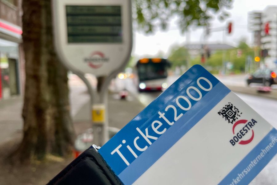 Ticket2000 der Bogestra (an der Haltestelle Schauspielhaus Bochum)