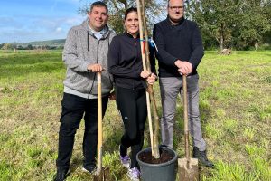 Einheitsbuddeln 2022: Jens Matheuszik, Maria Hagemeister und Alexander Knickmeier