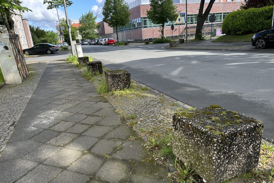 Foto vom geplanten Carsharing-Standort im öffentlichen Raum, hier: an der Ecke Hunscheidtstraße/Friederikastraße im Ehrenfeld