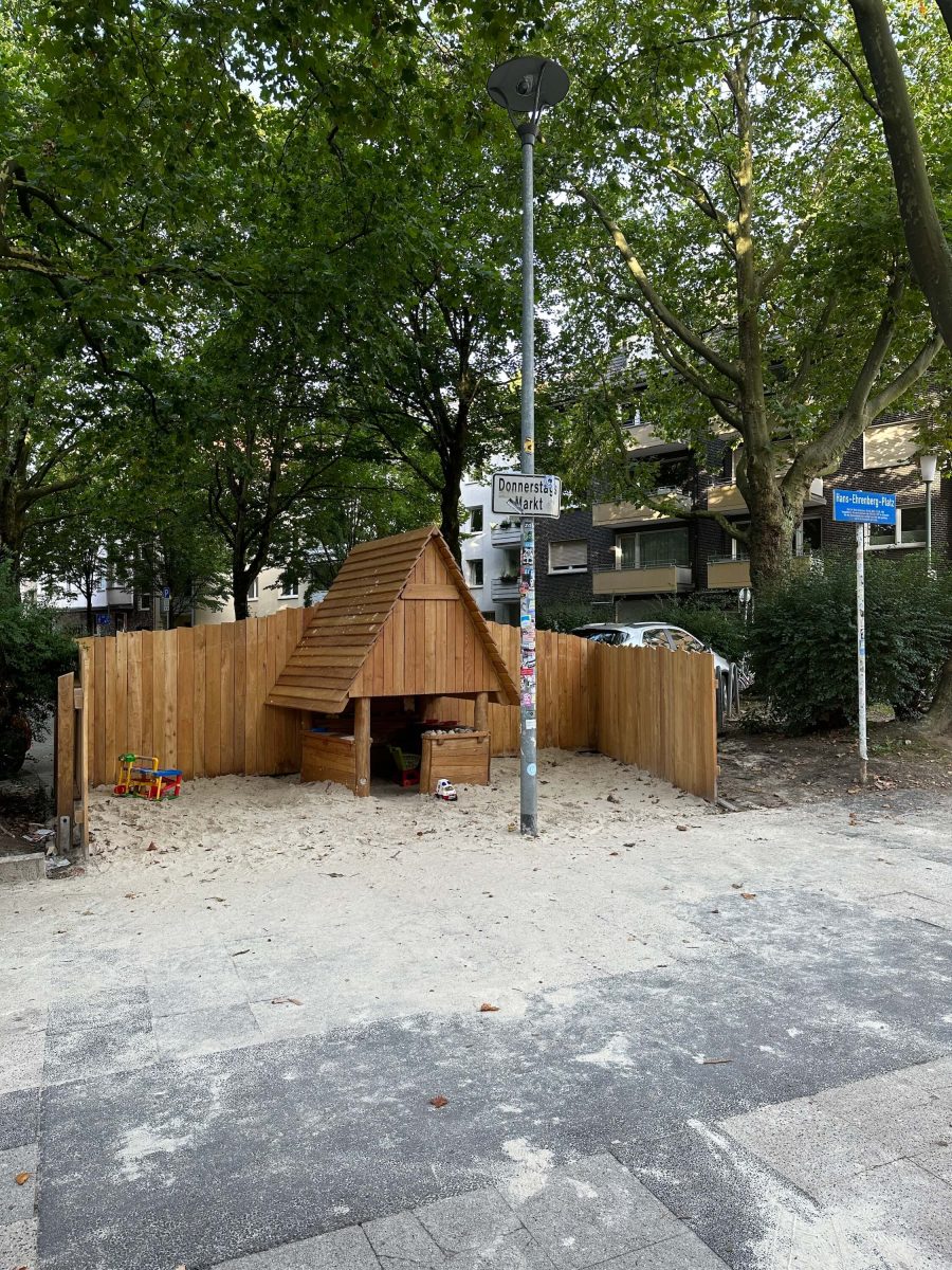 Spielhaus am Hans-Ehrenberg-Platz